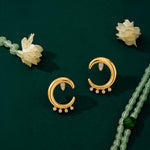 Load image into Gallery viewer, Selene Curve Earrings