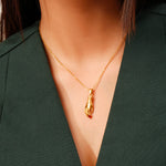Load image into Gallery viewer, Crystal hand pendant (red)