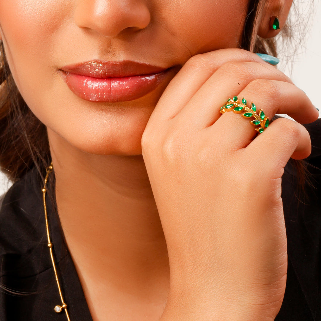 Green Leaf Ring