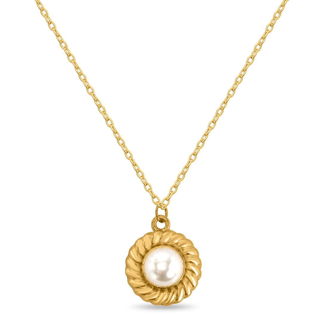 Cultured pearl pendant