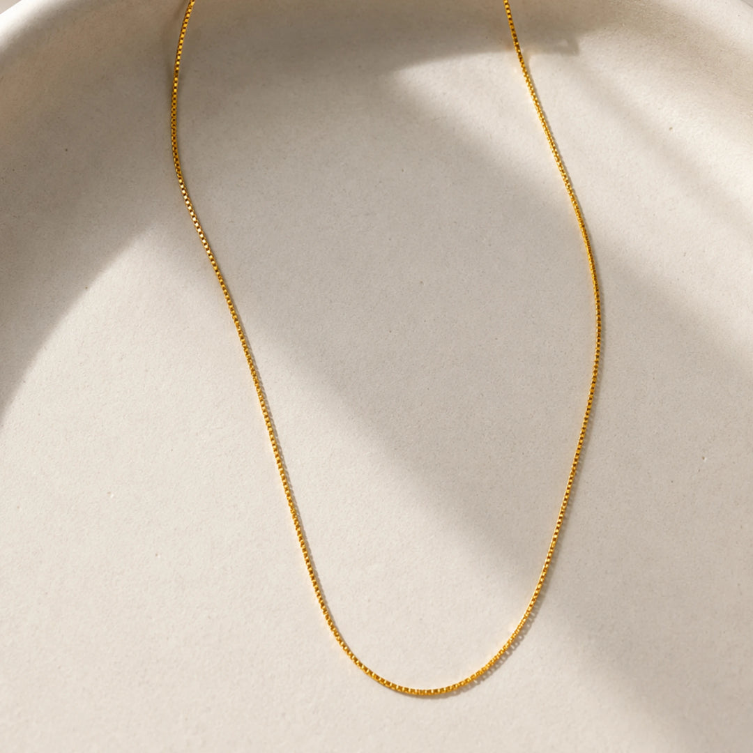 Basic chain necklace