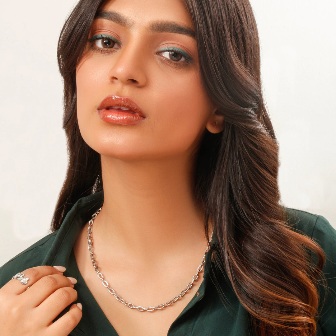 Silver chain necklace