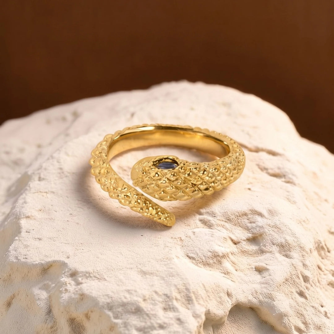 Cobra Strike Ring