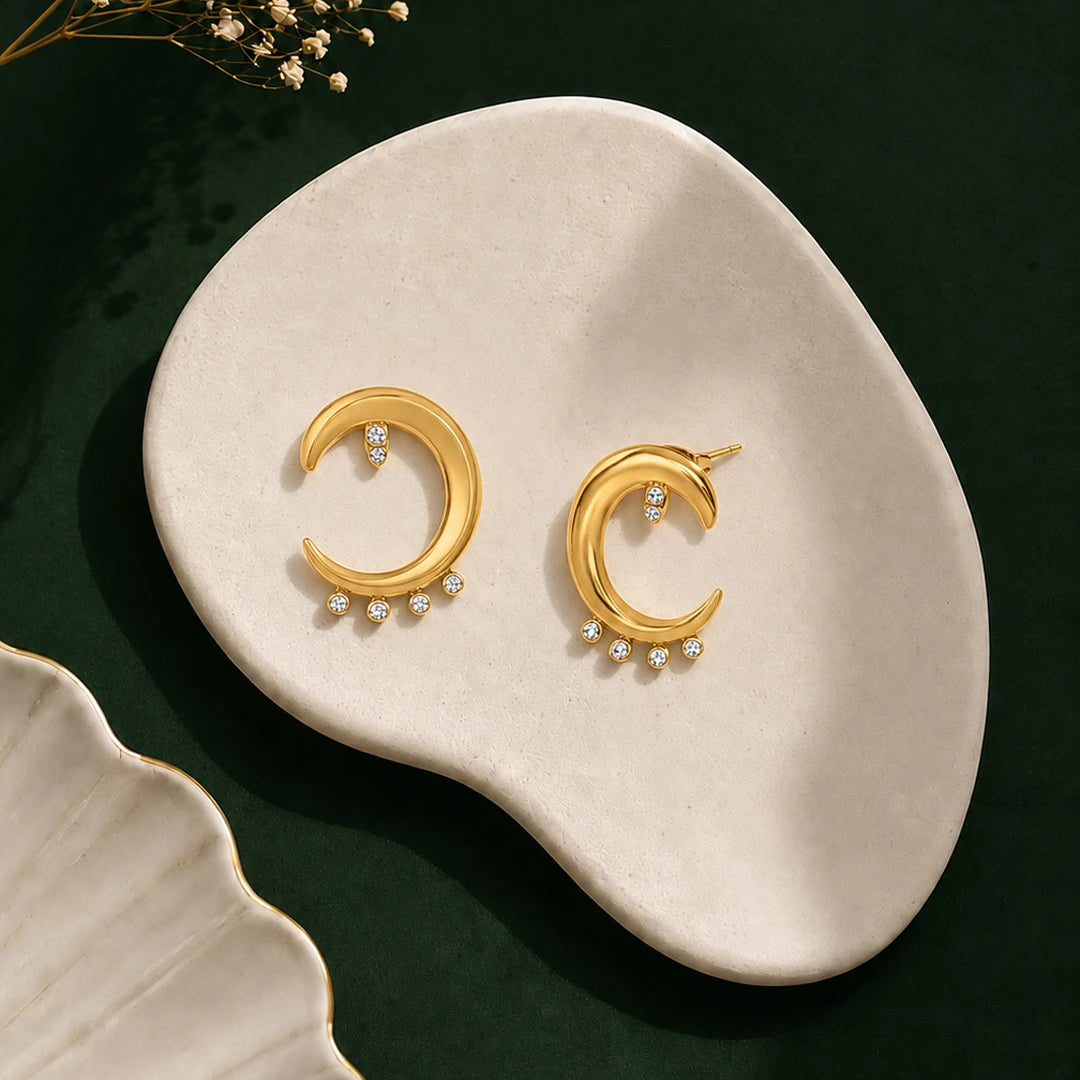 Selene Curve Earrings