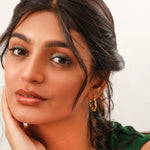 Load image into Gallery viewer, Zig Zag Gold Hoop Earrings
