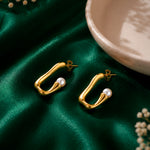 Load image into Gallery viewer, Zigzag Pearl Stone Earrings
