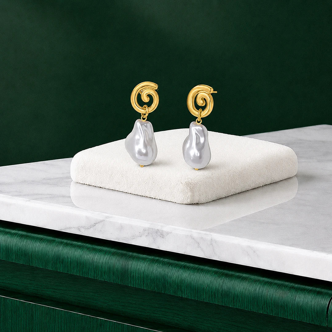 Earring_jpg_7ea0e458 dfc2 45bb 8030 10e94dd90f94